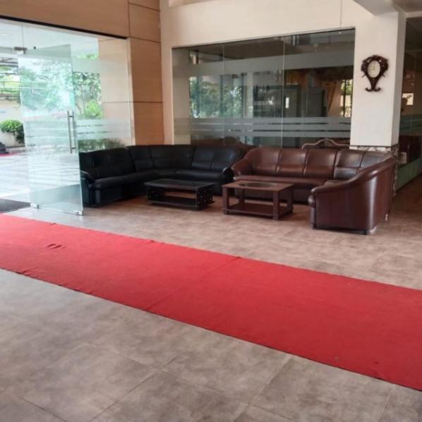 Hotel Swamiraj Indāpur Eksteriør bilde